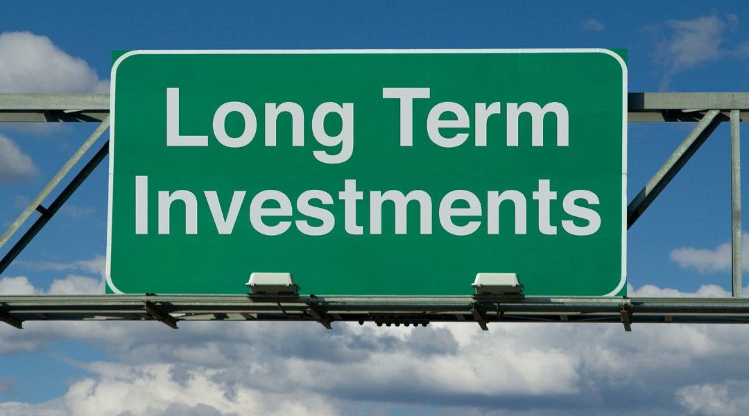Investir à long terme : Pourquoi vous devriez le faire (ou pas)
